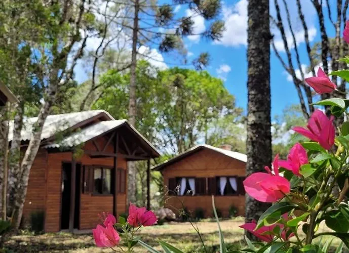 Cabanas Dos Pinheiros